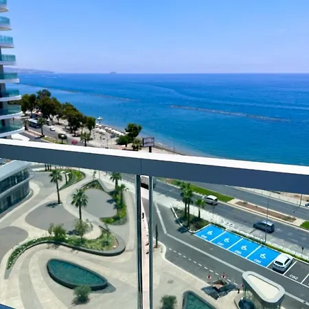 Del Mar Beachfront Boutique Daire