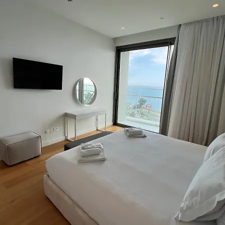 Del Mar Beachfront Boutique Apartamento Limassol