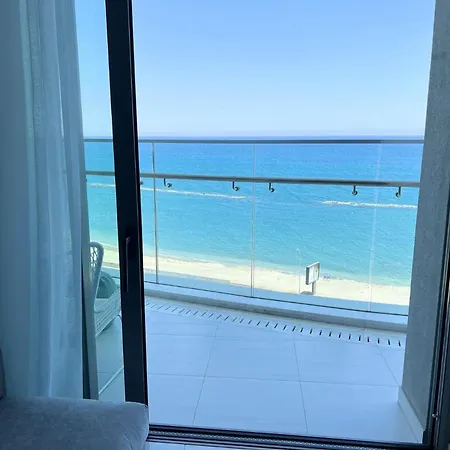 Del Mar Beachfront Boutique Limassol