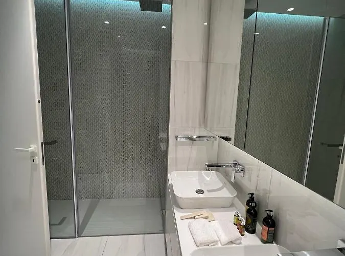 Del Mar Beachfront Boutique * Lemesos