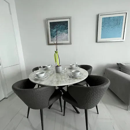 Apartament Del Mar Beachfront Boutique *